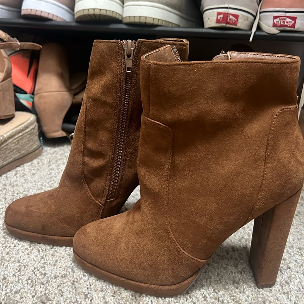 Vici heeled bootie